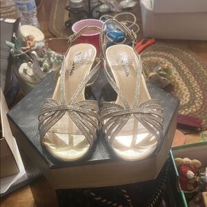 Touch of Nina Gold Glitter Crisscross Slingback Heels